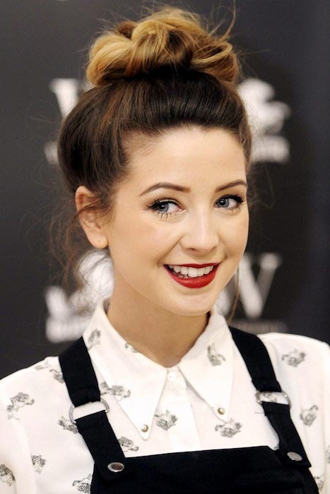 Zoe Sugg hairstyle