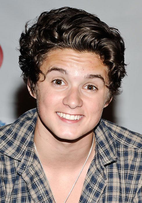 Bradley Simpson 2016 look