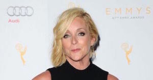 Jane Krakowski - Featured Image