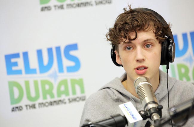 Troye Sivan at The Elvis Duran Z100 Morning Show in December 2015 in NYC
