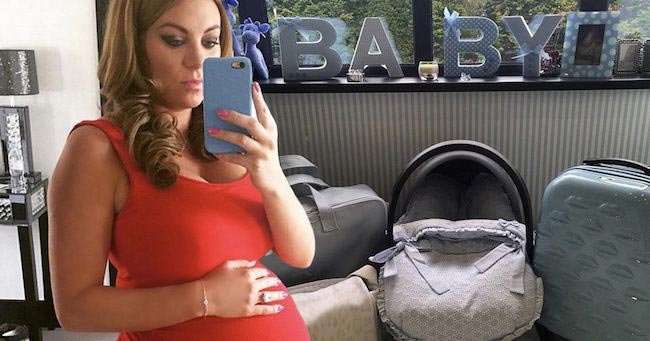 Billi Mucklow pregnant