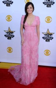 Kacey Musgraves Height, Weight, Age, Boyfriend, Family, Facts, Biography