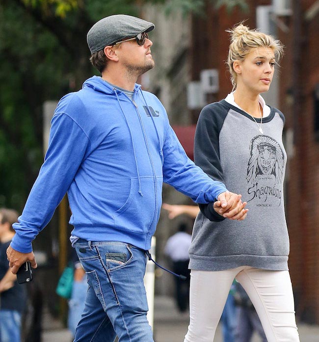 Kelly Rohrbach z Leonardo DiCaprio