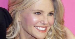 Christie Brinkley - Featured Image