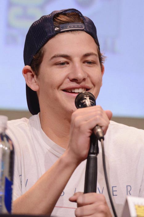 Tye Sheridan face closeup