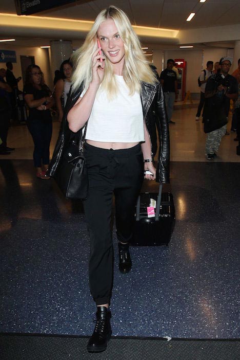 Anne Vyalitsyna at Los Angeles International Airport in October 2014