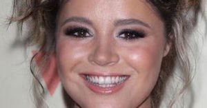 Kether Donohue - Featured Image