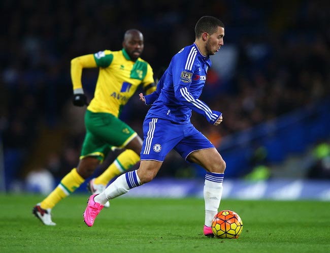 Eden Hazard with the ball during a Premier League match between Chelsea and Norwich City on November 21, 2015