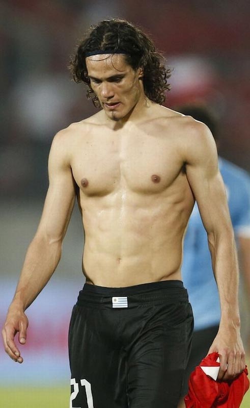 “Hard work pays off”... Cavani’s great looking body