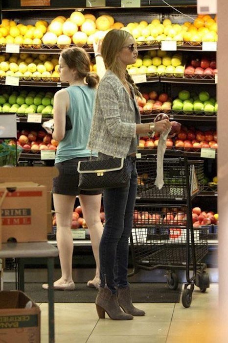 Rosie Huntington-Whiteley at Bristol Farms shopping for grocery