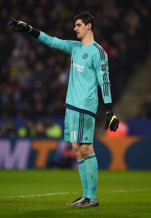 Thibaut Courtois during a match between Leicester City and Chelsea on December 14, 2015