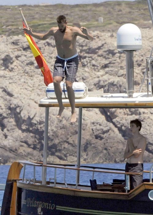 Marc Gasol on a vacation at the Mediterranean Sea