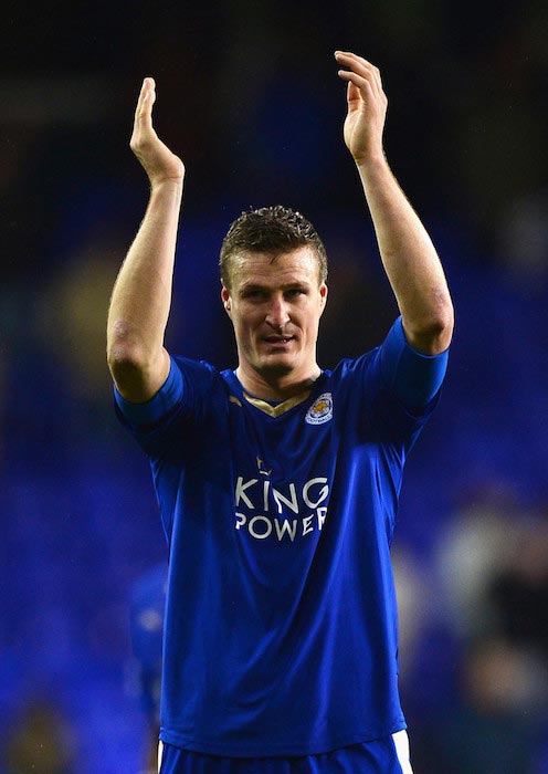 Robert Huth cheering his team’s fans after a win over Tottenham Hotspur on January 13, 2016 in London, England