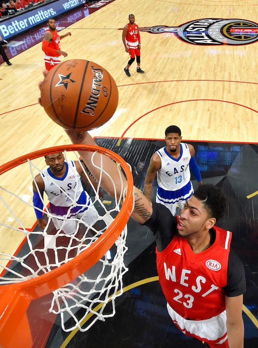 Anthony Davis dunking the ball during the NBA All-Star Game 2016 on February 14, 2016 in Toronto, Ontario