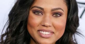 Ayesha Curry - Featured Image