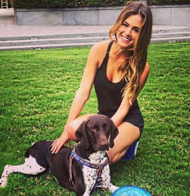 JoJo Fletcher with her dog