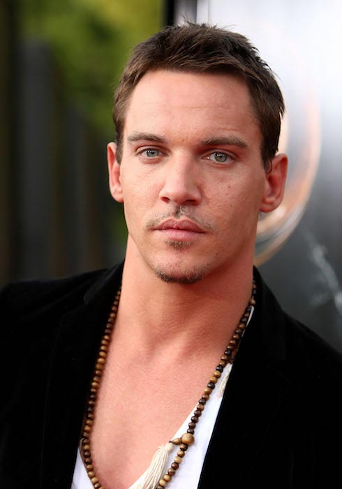 Jonathan Rhys Meyers na premiéře Sólista