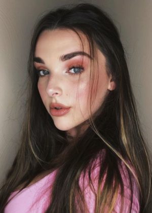 Kendall Vertes Height, Weight, Age, Boyfriend, Family, Facts, Biography