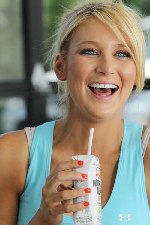 Stephanie Pratt drinking milk