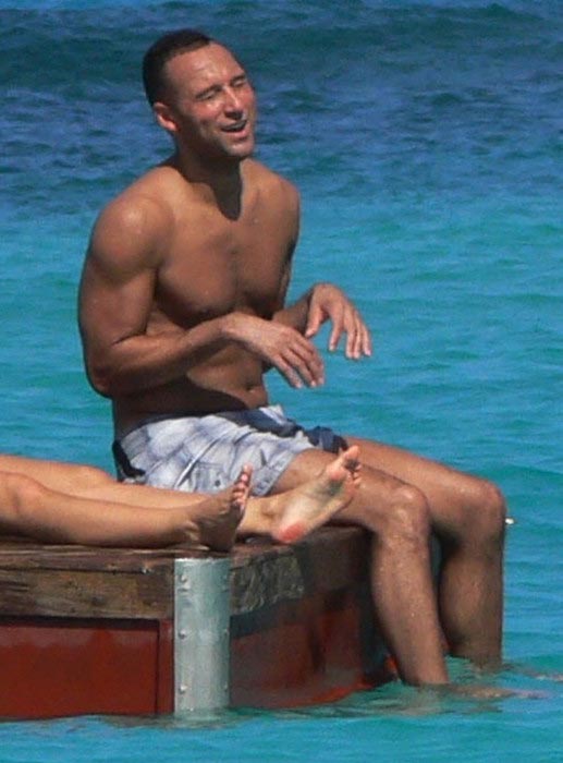 Derek Jeter shirtless body