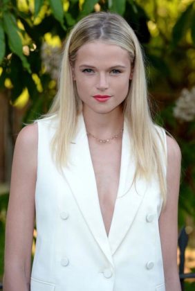 Gabriella Wilde Height, Weight, Age, Boyfriend, Family, Facts, Biography