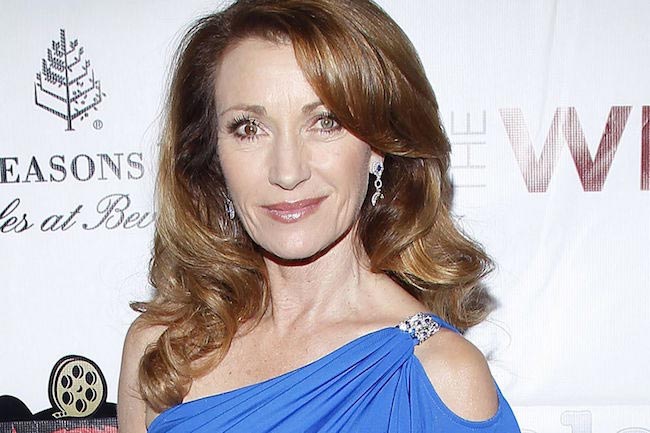 jane seymour eyes two different colors