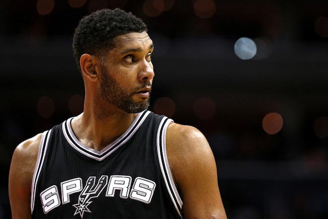 Tim Duncan during a match against Washington Wizards on November 4, 2015 in Washington