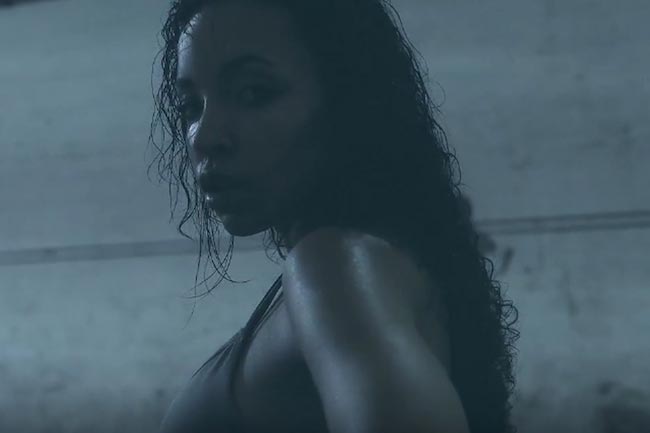 Tinashe breaking a sweat