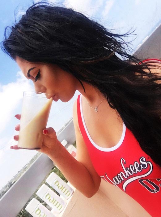 Chloe Ferry soaks up the sun and sips on weight loss drink Uneq