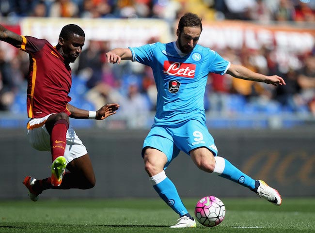 Gonzalo Higuain in action against Antonio Rüdiger of AS Roma on April 25, 2016 in Rome