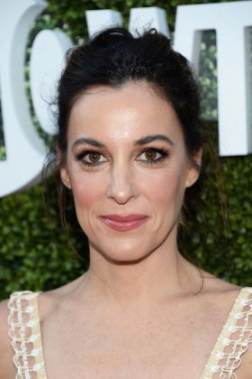 lindsay-sloane-height-weight-age-spouse-family-biography