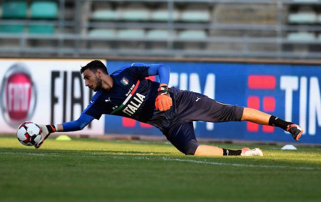 Gianluigi Donnarumma during a training session for Italy on September 2, 2016 in Bari