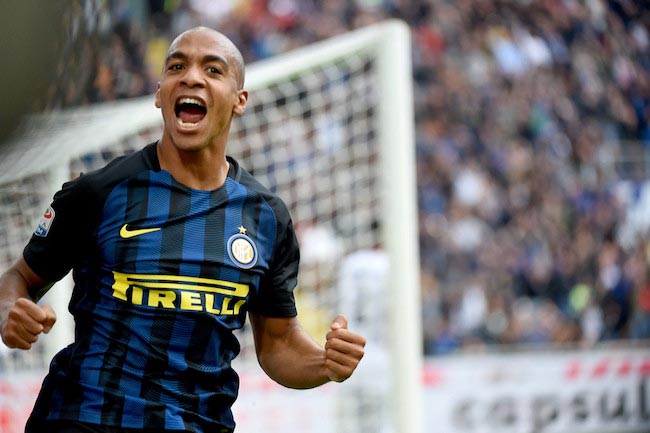 Joao Mario goal team match between Inter and Cagliari on October 16, 2016