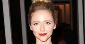 Johanna Braddy - Featured Image