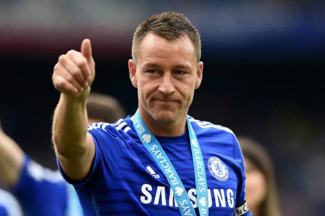 John Terry with the 2014-15 English Premier League Winners after season’s last match against Sunderland in May 2015