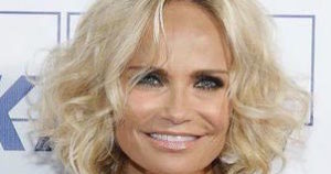 Kristin Chenoweth - Featured Image