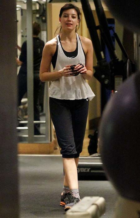Daisy Lowe working out in the gym