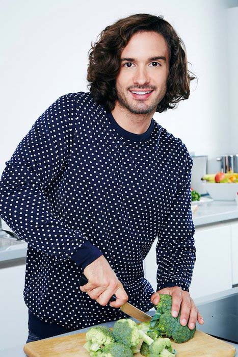 Joe Wicks cooking food