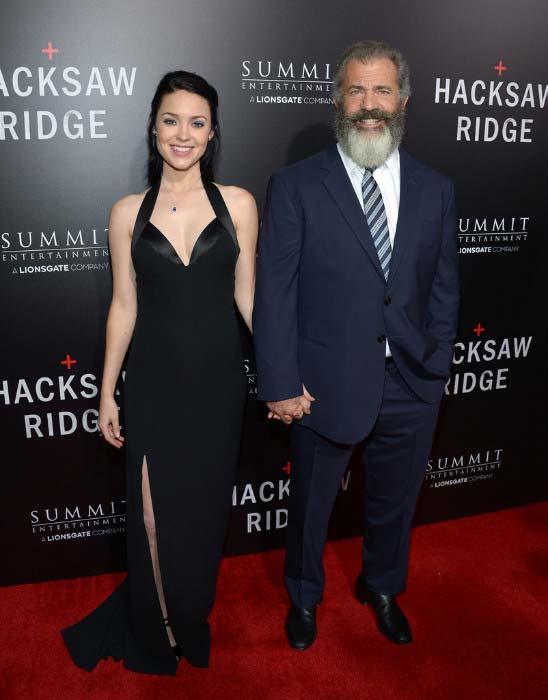 Mel Gibson with Rosalind Ross at the screening of Hacksaw Ridge in October 2016