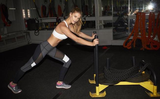 Nina Agdal working out