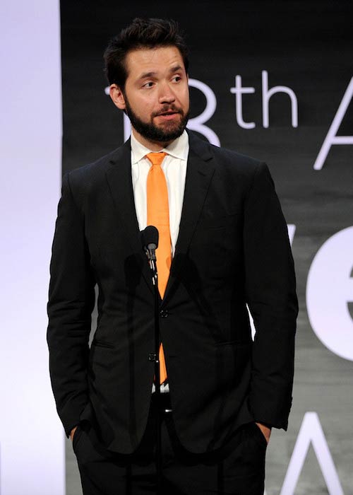 Alexis Ohanian speaking onstage at Webby Awards 2014