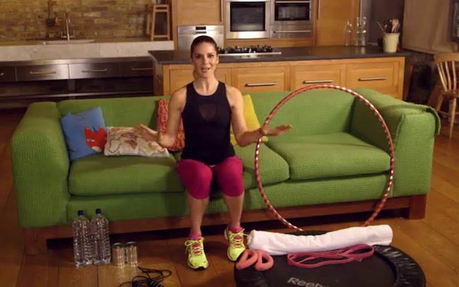 Amanda Byram telling about workouts at home