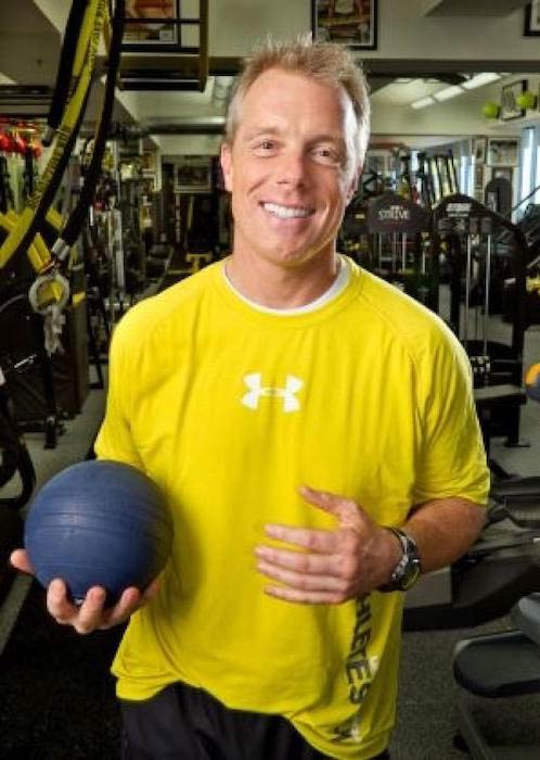 Celeb trainer Gunnar Peterson with an exercise ball