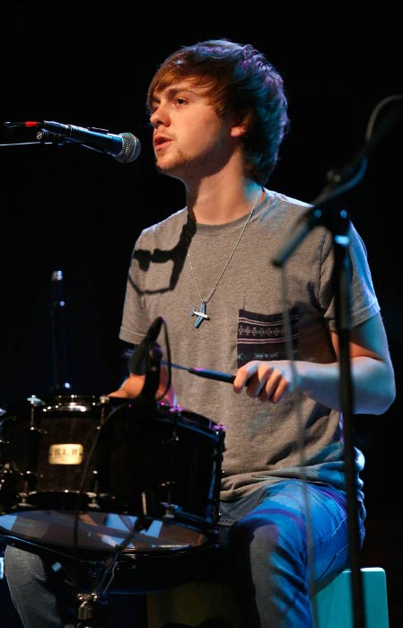 Ellington Ratliff performs at the Ring Pop Premiere in June 2014