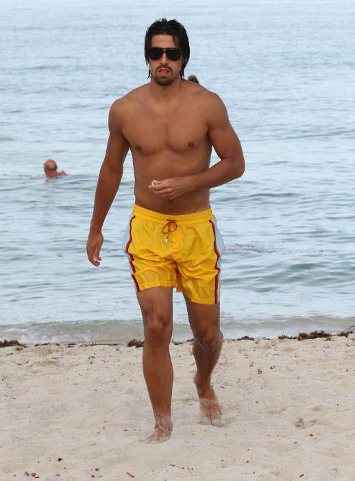 Khedira dating sami Who is