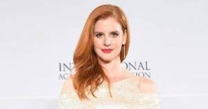 Sarah Rafferty - Featured Image