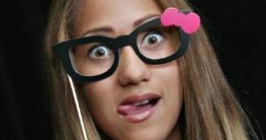 Skylar Stecker - Featured Image
