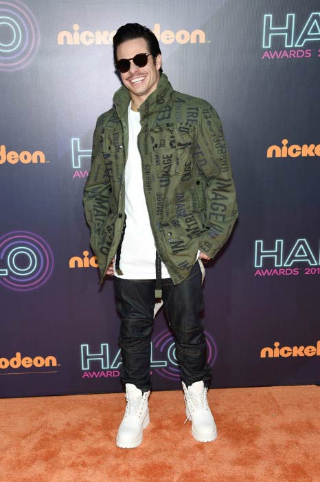 Casper Smart at the Nickelodeon Halo Awards 2016