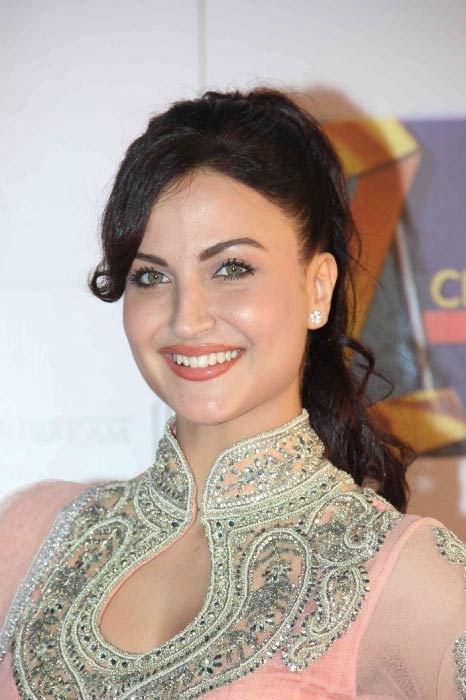 Elli Avram at the Zee Cine Awards in Mumbai in February 2014