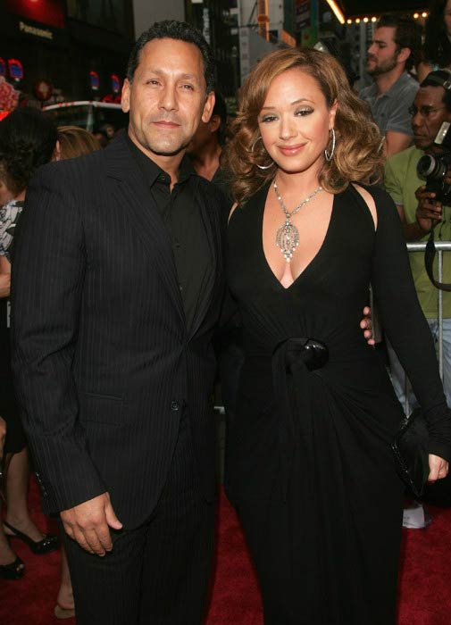 Leah Remini and her husband Angelo Pagan at the 'El Cantante' premiere in July 2007